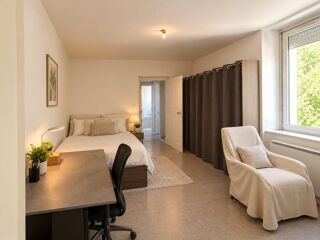  Immeuble à vendre 15 + pièces 319 m²