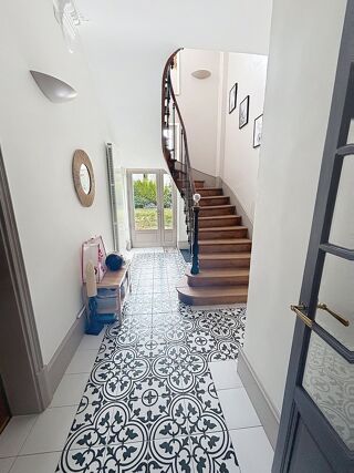  Maison à vendre 10 pièces 278 m²