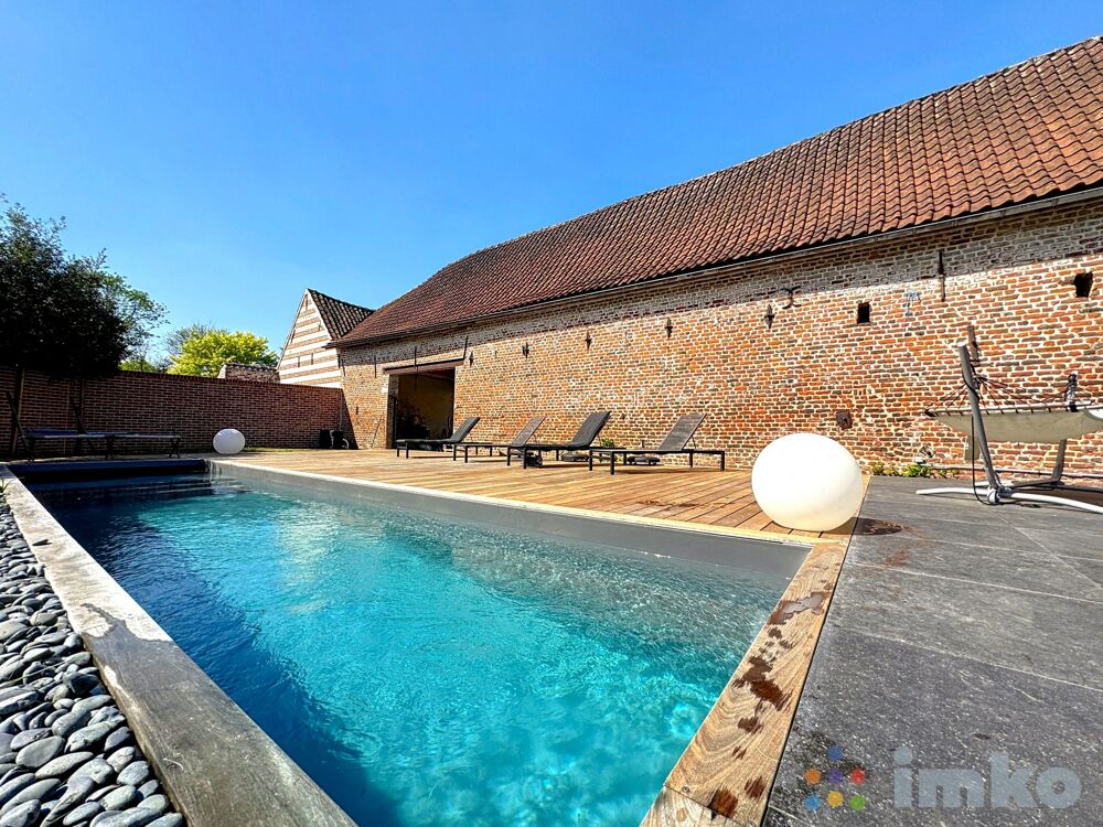 Chéreng / superbe ferme avec piscine