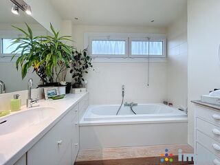  Villa � vendre 6 pi�ces 133 m�