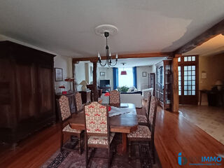  Maison � vendre 9 pi�ces 220 m�