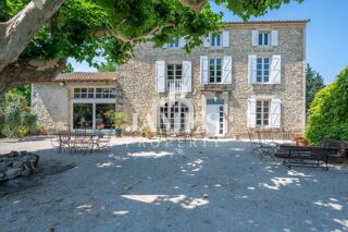  Maison � vendre 8 pi�ces 350 m�