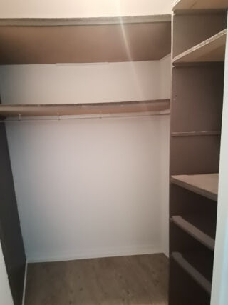  Appartement à louer 1 pièce 32 m²