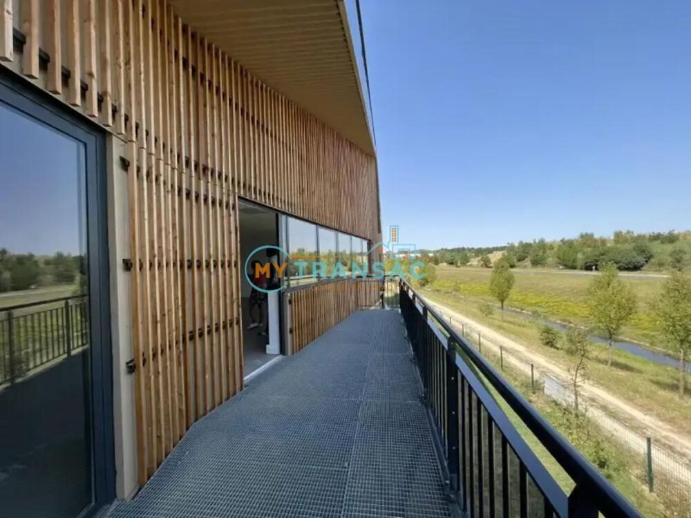   A VENDRE LOCAUX D'ACTIVITÉS NEUFS AVEC PLUSIEURS SURFACES DISPONIBLES Parc de l'Ecopôle Moissy-Cramayel Moissy-cramayel