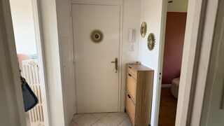  Appartement à louer 4 pièces 61 m²