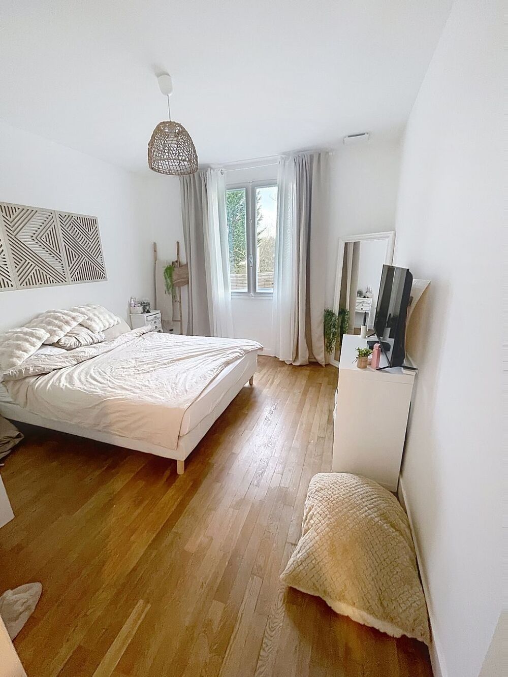 Vente Maison RARE PLAIN PIED AVEC NOMBREUSES DEPENDANCES Saint-avertin