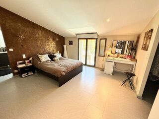  Maison à vendre 10 pièces 340 m²