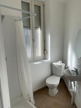  Appartement à louer 1 pièce 28 m²