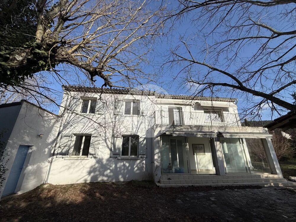 � vendre  Maison Saint-Zacharie (83640)