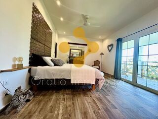  Villa � vendre 6 pi�ces 157 m�