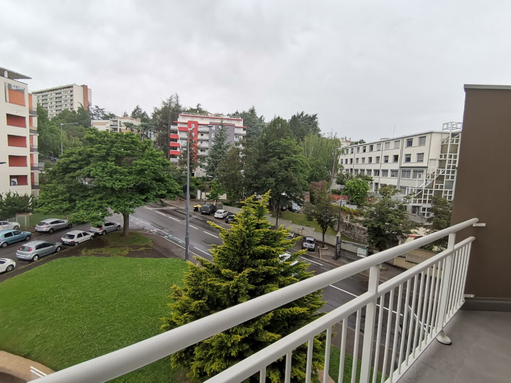 Appartement Saint Etienne 1 pièce 31 m2