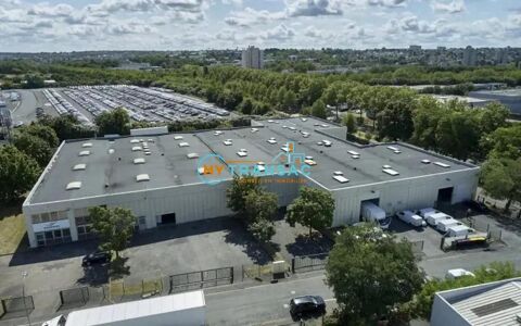 A LOUERlocal d'activit&eacute; de 582m&sup2; situ&eacute; &agrave; Valenton 3 94460 Valenton