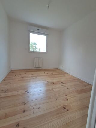 Maison à louer 5 pièces 128 m²