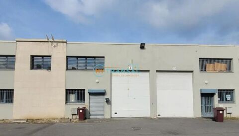 A Louer locaux d'activit&eacute;s de 387m&sup2;, 564m&sup2; et 669m&sup2; &agrave; Emerainville 3 77184 �merainville