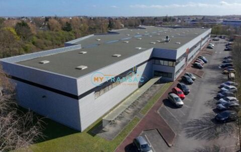 Combs A LOUER local de 1 788m&sup2; 10 77380 Combs-la-ville