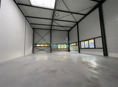 A Vendre cellules neuves d'activit&eacute;s et de bureaux &agrave; partir de 352m&sup2; situ&eacute; &agrave; Montgeron 1021700 91230 Montgeron
