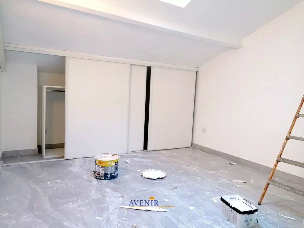 Location Appartement A louer Coquet T2 avec terrasse Eoure d'environ 50 m2 Marseille 11