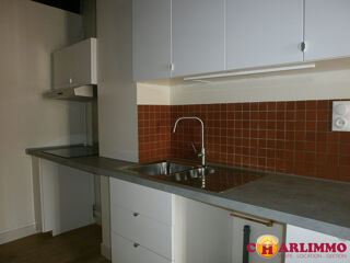  Appartement à louer 1 pièce 40 m²