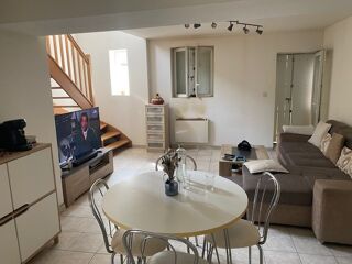  Appartement à louer 3 pièces 72 m²