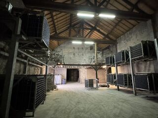  Immeuble à vendre 752 m²