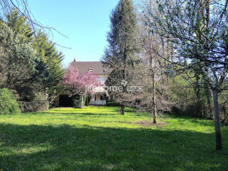  Maison � vendre 9 pi�ces 295 m�