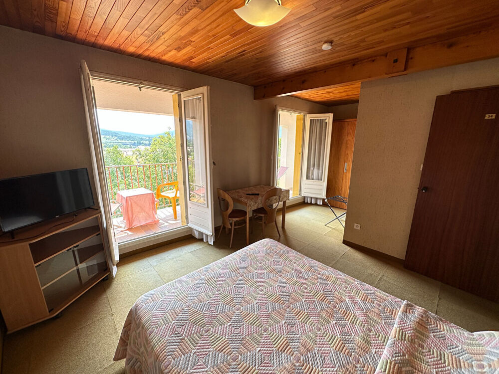 Vente Maison Immeuble 776m2 terrain 1700m2 Saint-andré-les-alpes