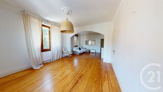  Maison  vendre 7 pices 164 m