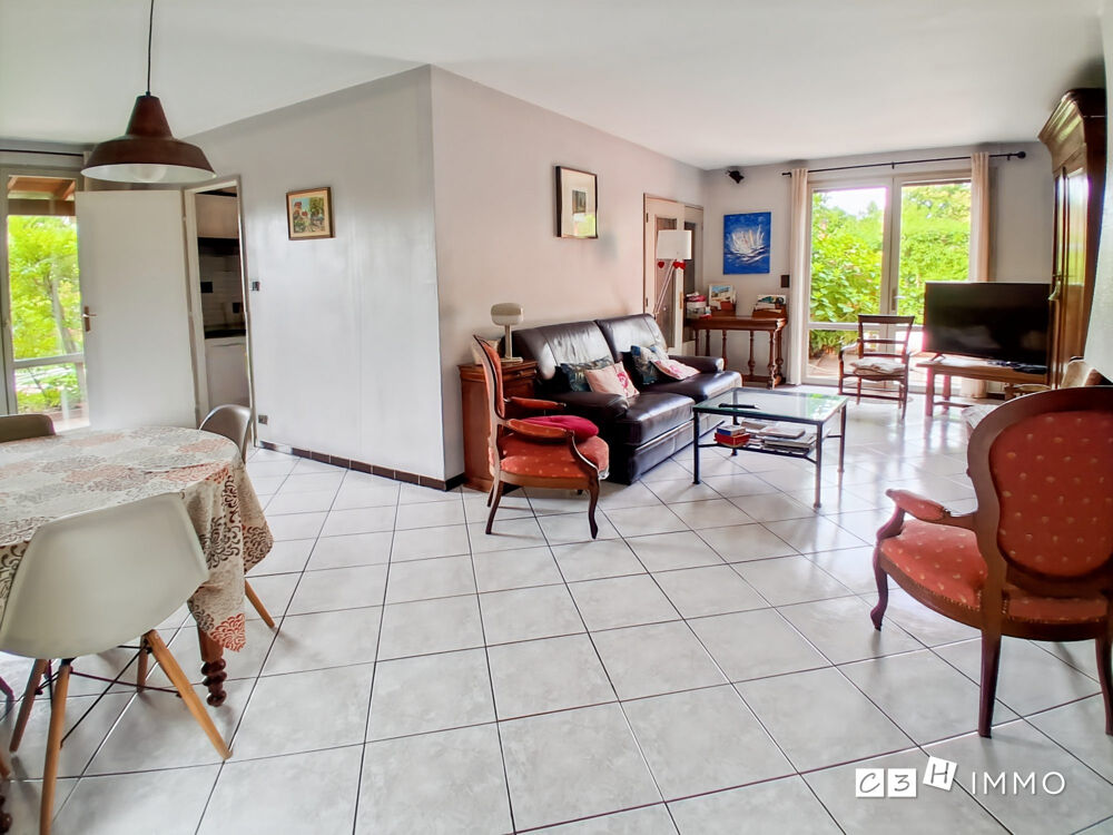 Maison T5 de 128m² de plain-pied avec garage & véranda sur par