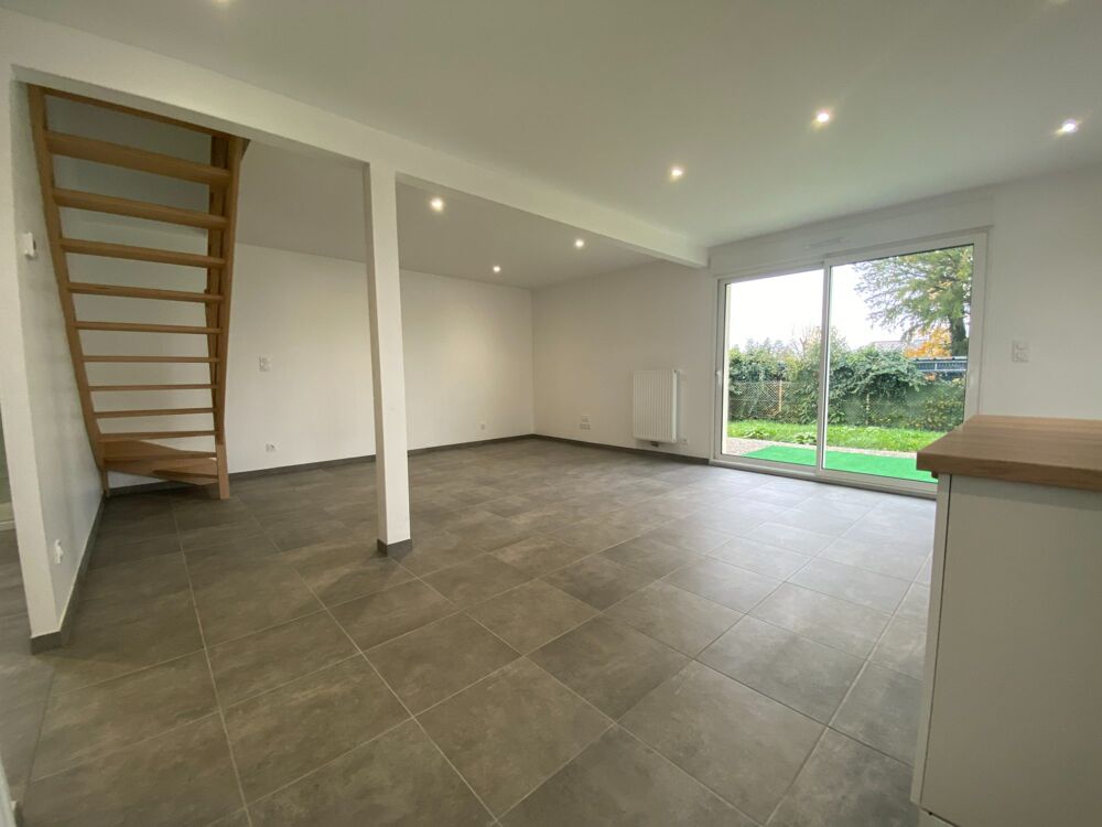 À louer - Maison récente de 85 m² avec jardin - Saint-Vit
