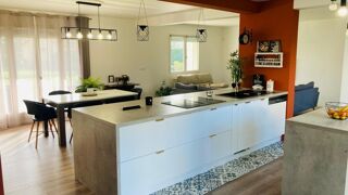  Maison � vendre 6 pi�ces 140 m�