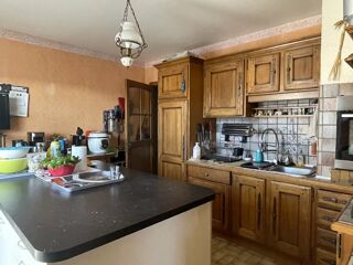  Appartement � vendre 9 pi�ces 196 m�