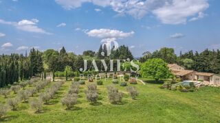  Maison � vendre 6 pi�ces 275 m�