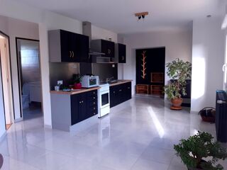  Maison � louer 3 pi�ces 74 m� Tr�v�