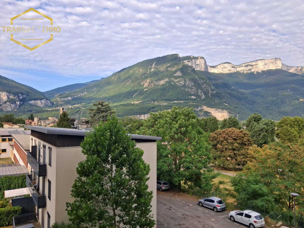 Vente Appartement Appartement T3 (ancien T4) avec balcon situé dans un secteur très recherché de Saint-Égrève (38120) - La Pinéa Saint-Égrève