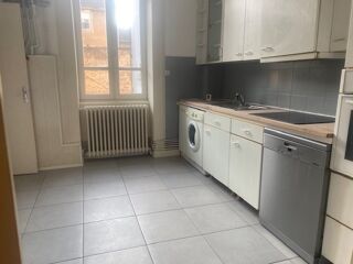  Appartement � louer 4 pi�ces 79 m�