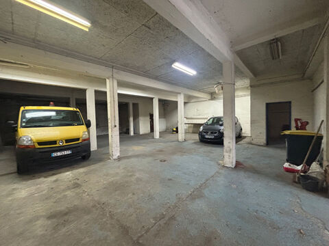   Dépot Saint Etienne 250 m2 