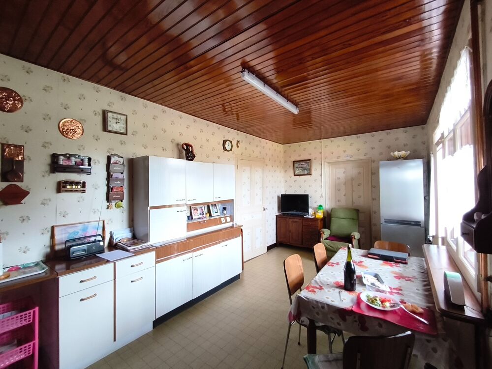 Vente Maison Vernoux- A Vendre Ferme 107 m² Vernoux