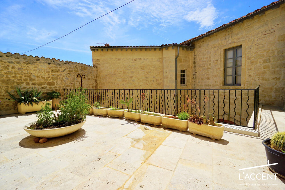 � vendre  Maison Saint-Gilles (30800)