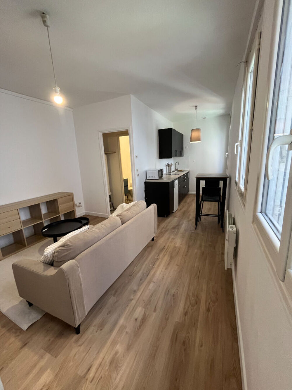 Location Appartement ST ETIENNE CENTRE VILLE / 4 RUE BROSSARD Saint-Étienne
