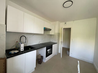  Appartement à louer 3 pièces 69 m²
