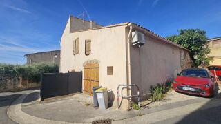 Location Maison Maison de village avec une cour privative et un garage La fare-les-oliviers