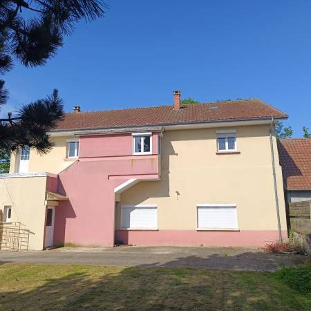 IMMEUBLE entier à 10 min de St Valery sur Somme, composé....