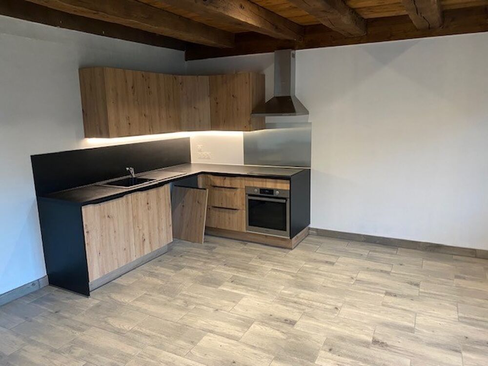 Location Appartement Lescheroux - A louer appartement rénové Lescheroux