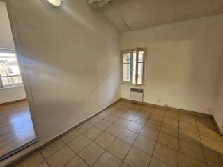 Location Appartement T2 centre ville en dernier étage Gardanne