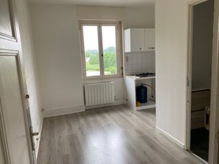  Appartement à louer 3 pièces 46 m²