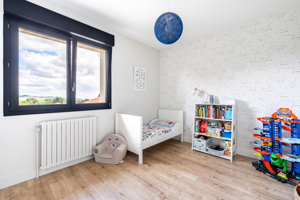 � vendre  Maison Dommartin (69380)