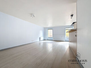  Immeuble à vendre 5 pièces 153 m²