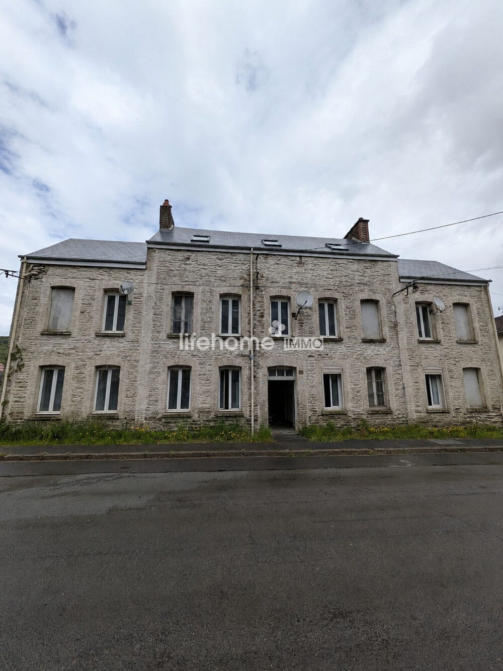 Vente Immeuble Immeuble à vendre Nouzonville Nouzonville