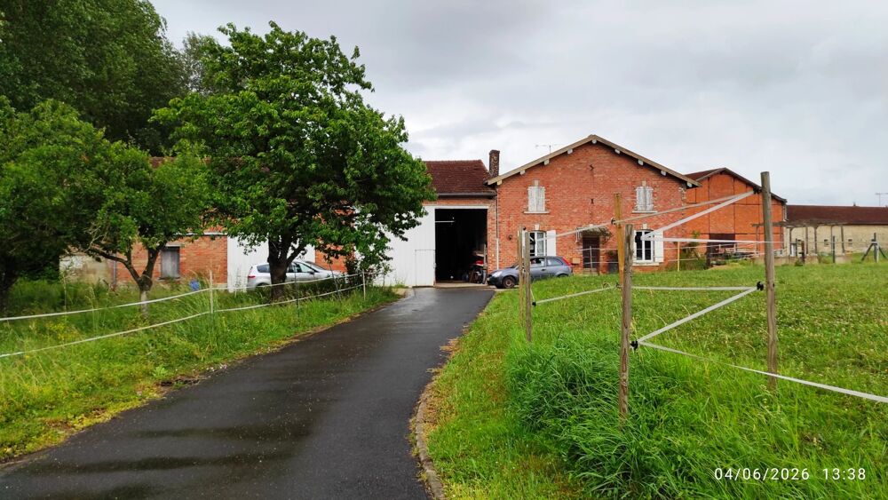 ANCIEN MOULIN avec rivière