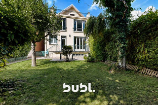 Maison 10 pièces 177 m² · à Sceaux · 177 m² · 1 280 000 €